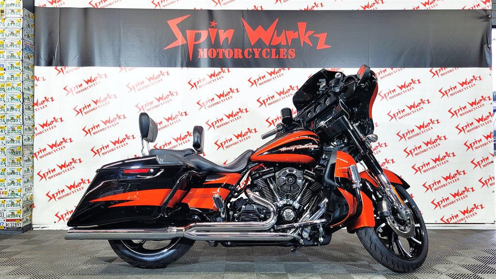 2017 Harley Davidson Street Glide Cvo